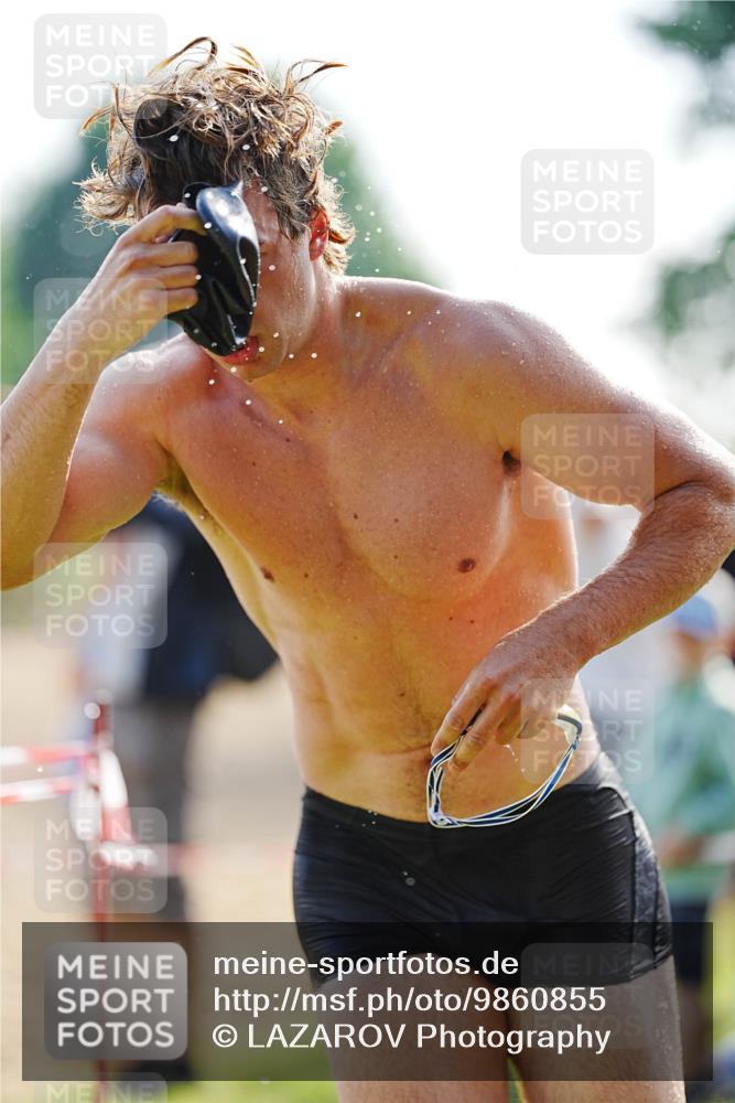 21.06.2026 - 29. Vierlanden-Triathlon LAZAROV Photography http://msf.ph/oto/9860855 21.06.2026 08:44:23 Schwimmen 4, 34, 202 meine-sportfotos.de