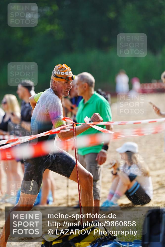 21.06.2026 - 29. Vierlanden-Triathlon LAZAROV Photography http://msf.ph/oto/9860858 21.06.2026 08:44:28 Schwimmen 34, 142, 196, 202 meine-sportfotos.de