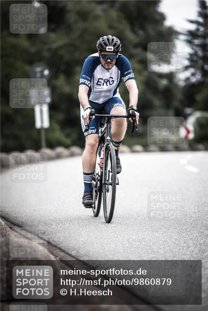 21.06.2026 - 29. Vierlanden-Triathlon H.Heesch http://msf.ph/oto/9860879 21.06.2026 12:07:53 Radfahren 682, 691, 728, 899 meine-sportfotos.de