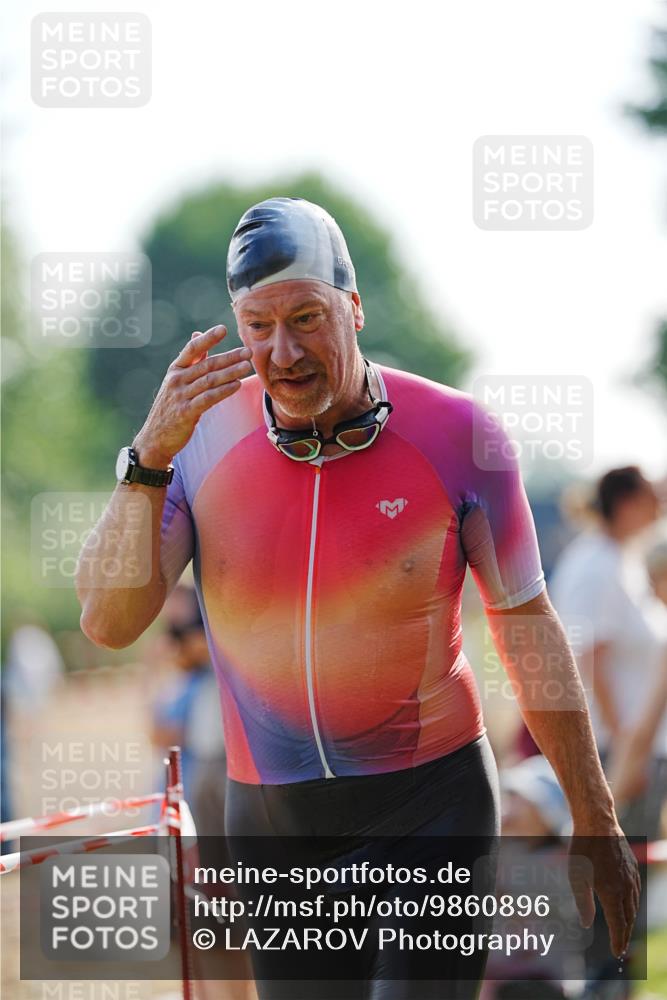 21.06.2026 - 29. Vierlanden-Triathlon LAZAROV Photography http://msf.ph/oto/9860896 21.06.2026 08:44:37 Schwimmen 39, 142, 196, 202 meine-sportfotos.de