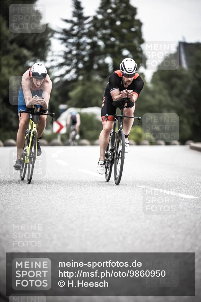 21.06.2026 - 29. Vierlanden-Triathlon H.Heesch http://msf.ph/oto/9860950 21.06.2026 12:08:02 Radfahren 674, 682, 884, 895, 907, 922, 945, 960, 981 meine-sportfotos.de