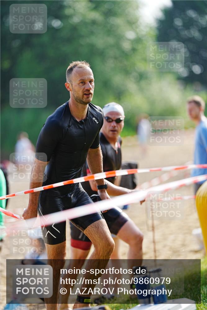 21.06.2026 - 29. Vierlanden-Triathlon LAZAROV Photography http://msf.ph/oto/9860979 21.06.2026 08:45:25 Schwimmen 69, 169, 174, 219 meine-sportfotos.de