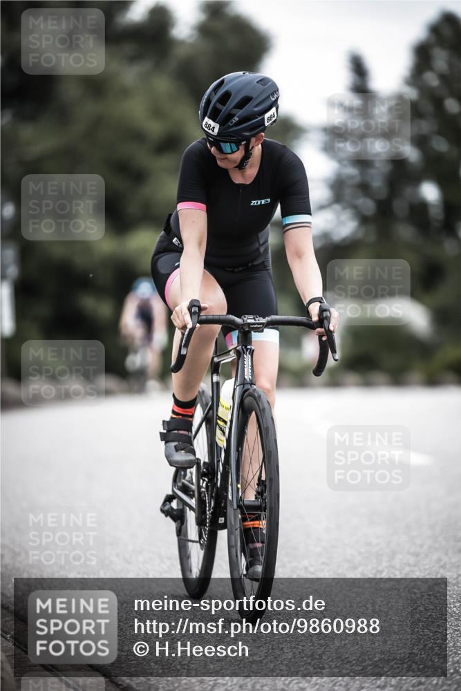 21.06.2026 - 29. Vierlanden-Triathlon H.Heesch http://msf.ph/oto/9860988 21.06.2026 12:08:04 Radfahren 674, 682, 884, 895, 907, 922, 945, 960, 981 meine-sportfotos.de