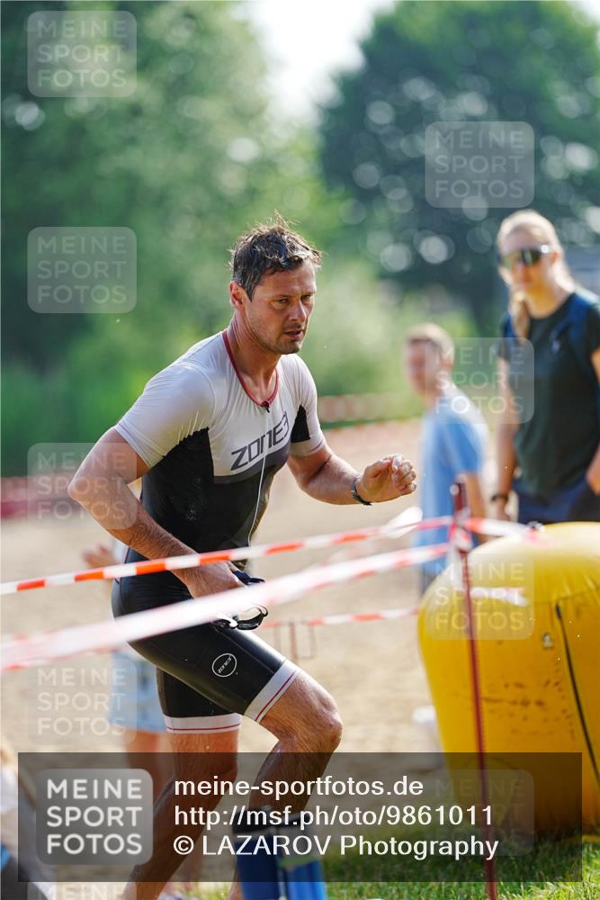 21.06.2026 - 29. Vierlanden-Triathlon LAZAROV Photography http://msf.ph/oto/9861011 21.06.2026 08:45:32 Schwimmen 69, 169, 173, 174, 219 meine-sportfotos.de