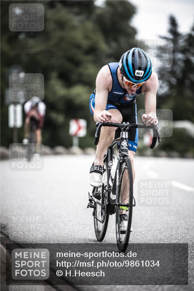 21.06.2026 - 29. Vierlanden-Triathlon H.Heesch http://msf.ph/oto/9861034 21.06.2026 12:08:08 Radfahren 884, 907, 973, 981 meine-sportfotos.de