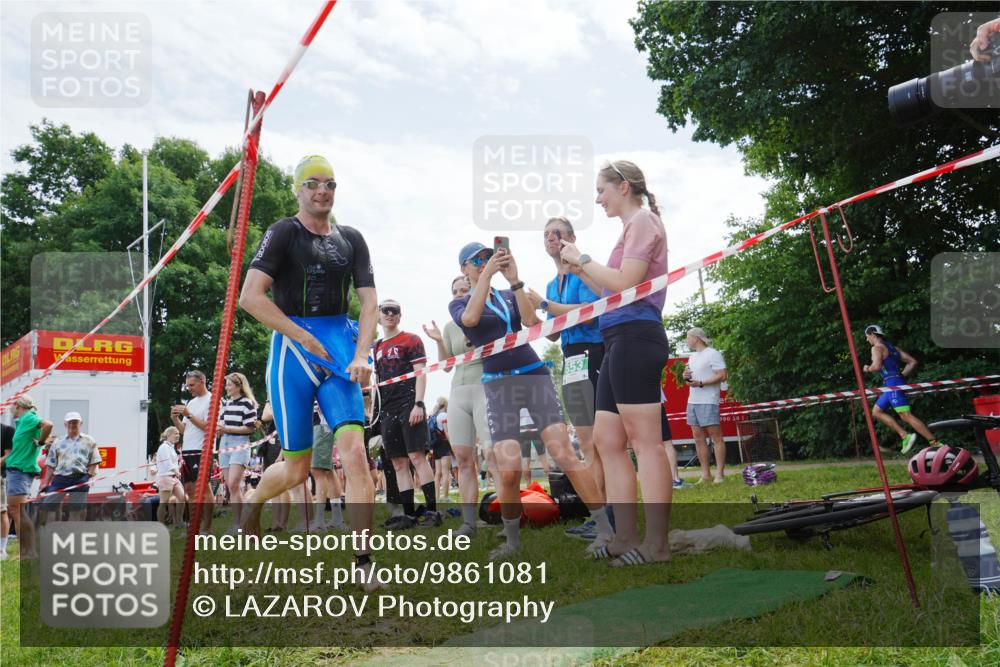 21.06.2026 - 29. Vierlanden-Triathlon LAZAROV Photography http://msf.ph/oto/9861081 21.06.2026 12:58:27 Schwimmen 1026, 1032, 1033, 1053, 1063 meine-sportfotos.de