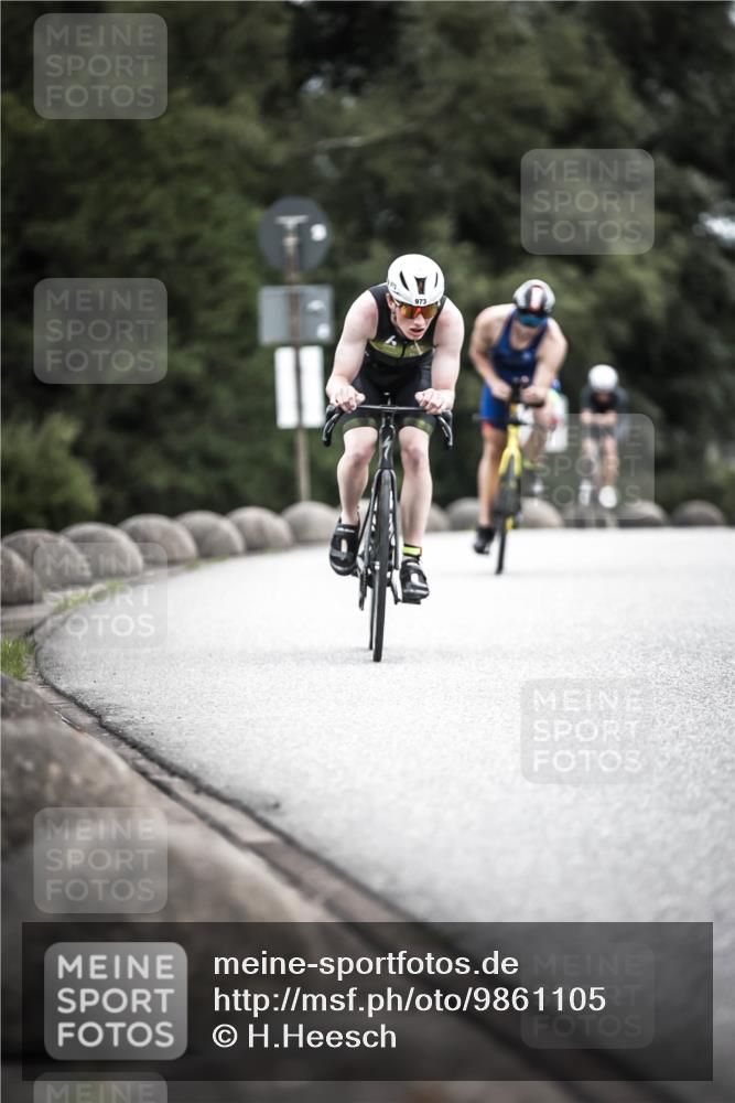 21.06.2026 - 29. Vierlanden-Triathlon H.Heesch http://msf.ph/oto/9861105 21.06.2026 12:08:14 Radfahren 793, 854, 865, 916, 936, 948, 949, 973 meine-sportfotos.de