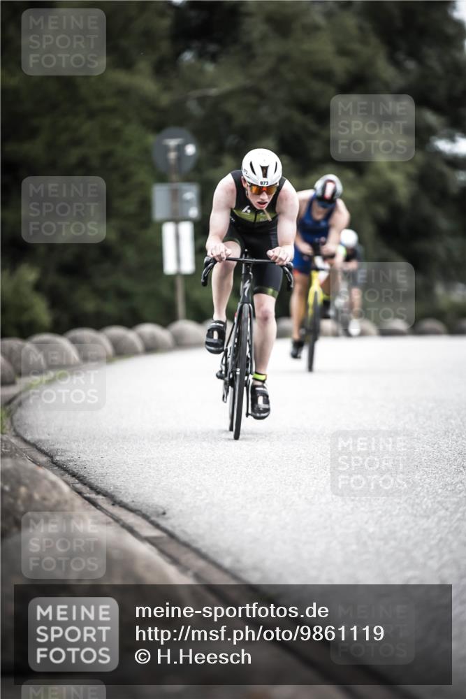 21.06.2026 - 29. Vierlanden-Triathlon H.Heesch http://msf.ph/oto/9861119 21.06.2026 12:08:14 Radfahren 793, 854, 865, 916, 936, 948, 949, 973 meine-sportfotos.de