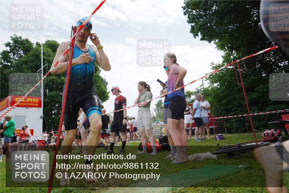 21.06.2026 - 29. Vierlanden-Triathlon LAZAROV Photography http://msf.ph/oto/9861132 21.06.2026 12:59:15 Schwimmen 1030, 1051, 1068, 1071, 1081 meine-sportfotos.de