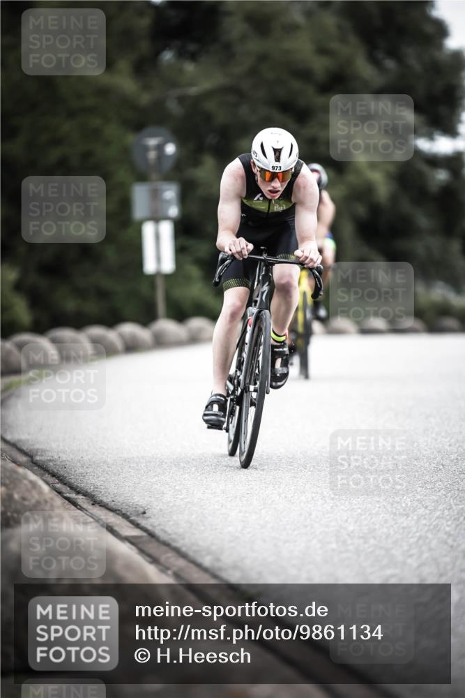 21.06.2026 - 29. Vierlanden-Triathlon H.Heesch http://msf.ph/oto/9861134 21.06.2026 12:08:15 Radfahren 793, 854, 865, 916, 936, 948, 949, 973 meine-sportfotos.de