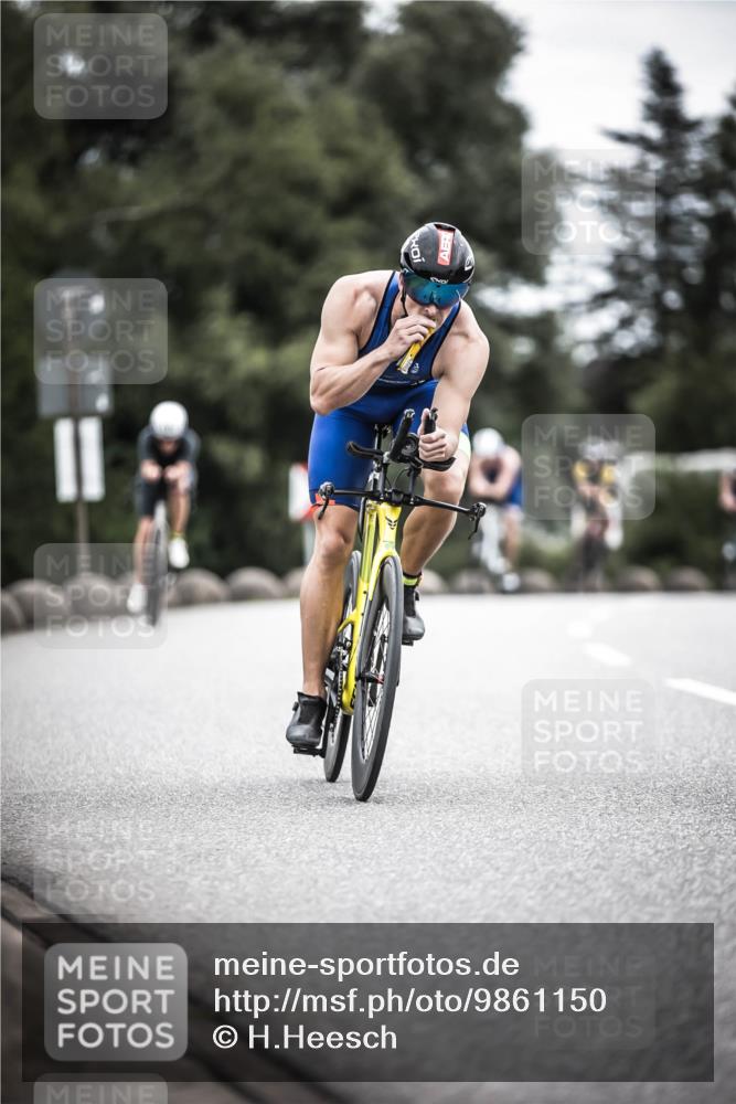 21.06.2026 - 29. Vierlanden-Triathlon H.Heesch http://msf.ph/oto/9861150 21.06.2026 12:08:16 Radfahren 793, 854, 865, 916, 936, 948, 949, 973 meine-sportfotos.de