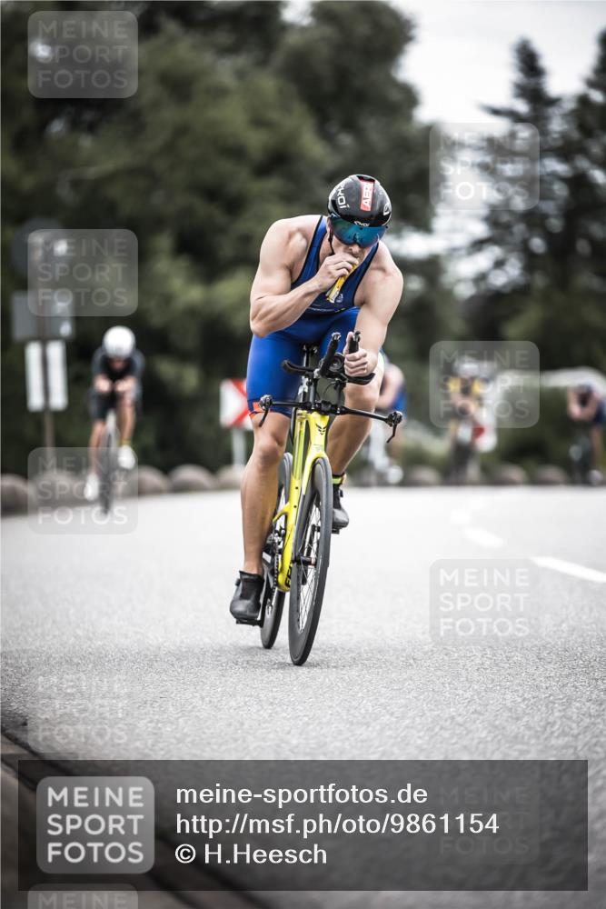 21.06.2026 - 29. Vierlanden-Triathlon H.Heesch http://msf.ph/oto/9861154 21.06.2026 12:08:16 Radfahren 793, 854, 865, 916, 936, 948, 949, 973 meine-sportfotos.de