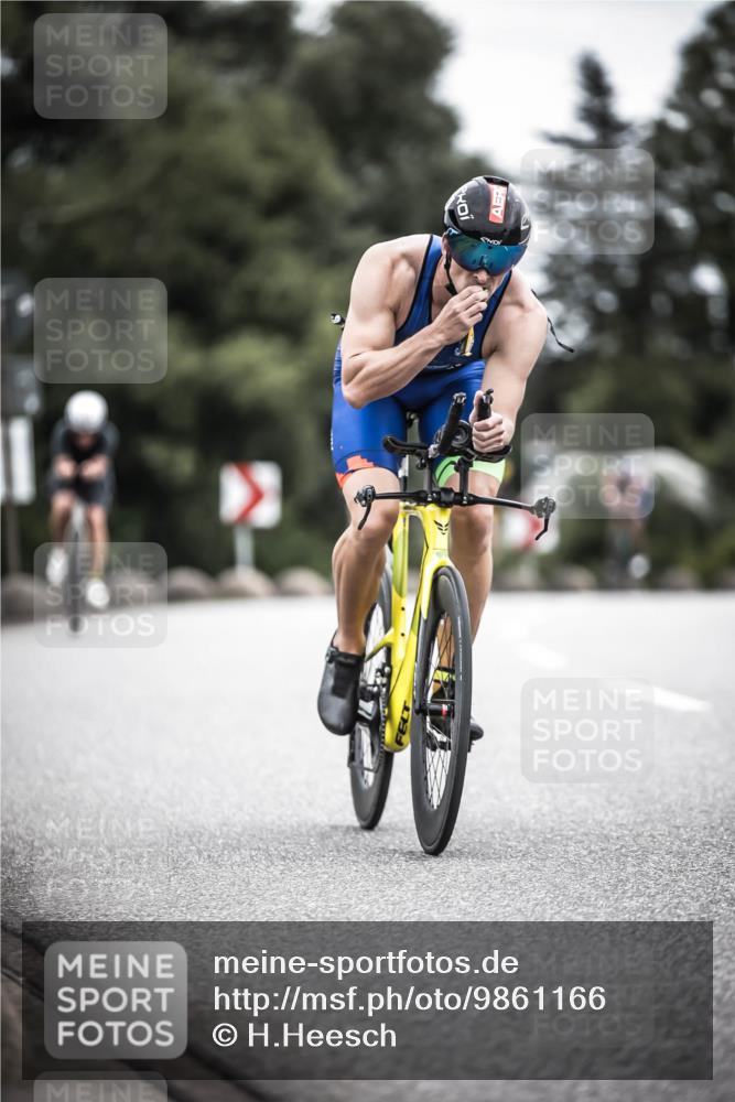 21.06.2026 - 29. Vierlanden-Triathlon H.Heesch http://msf.ph/oto/9861166 21.06.2026 12:08:16 Radfahren 793, 854, 865, 916, 936, 948, 949, 973 meine-sportfotos.de