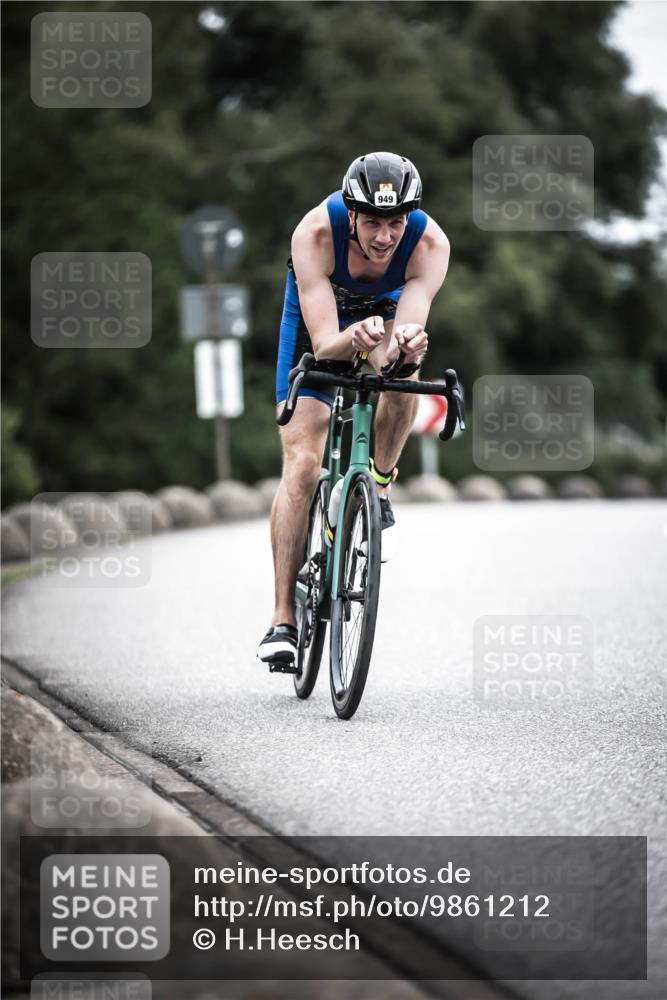 21.06.2026 - 29. Vierlanden-Triathlon H.Heesch http://msf.ph/oto/9861212 21.06.2026 12:08:21 Radfahren 793, 854, 865, 916, 948, 949 meine-sportfotos.de