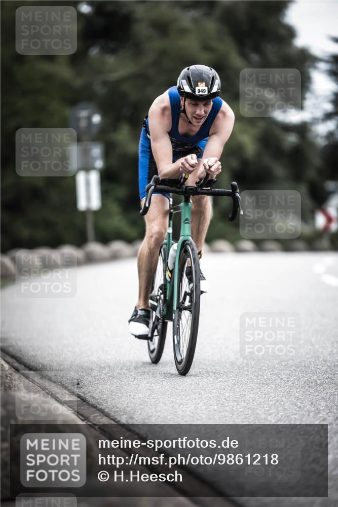 21.06.2026 - 29. Vierlanden-Triathlon H.Heesch http://msf.ph/oto/9861218 21.06.2026 12:08:21 Radfahren 793, 854, 865, 916, 948, 949 meine-sportfotos.de