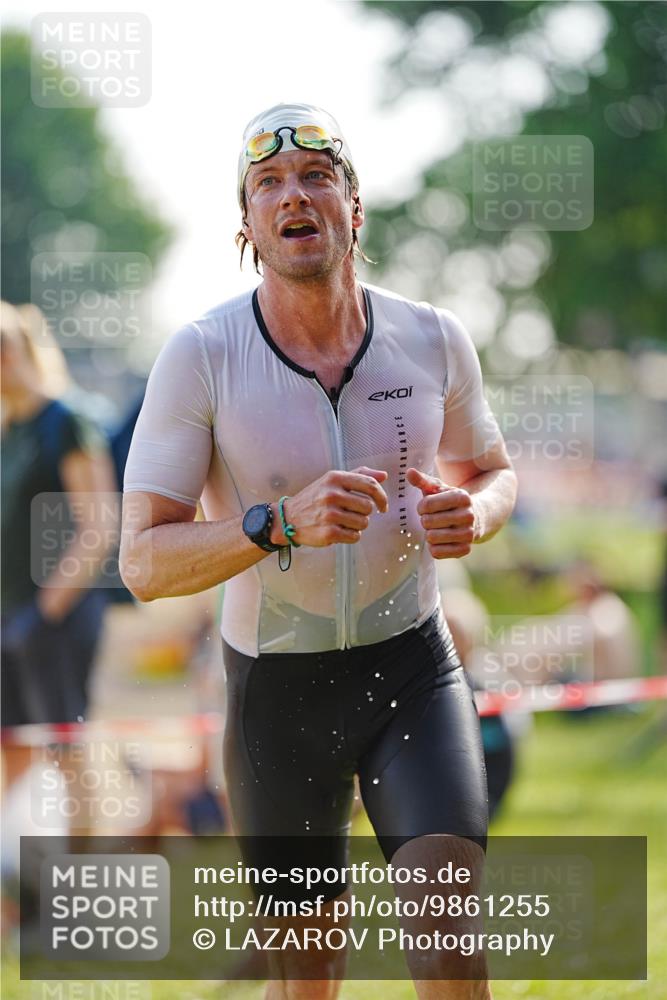 21.06.2026 - 29. Vierlanden-Triathlon LAZAROV Photography http://msf.ph/oto/9861255 21.06.2026 08:48:27 Schwimmen 75, 83, 119, 186 meine-sportfotos.de