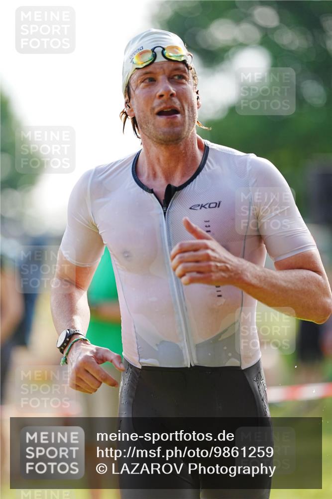 21.06.2026 - 29. Vierlanden-Triathlon LAZAROV Photography http://msf.ph/oto/9861259 21.06.2026 08:48:28 Schwimmen 75, 83, 119, 186 meine-sportfotos.de