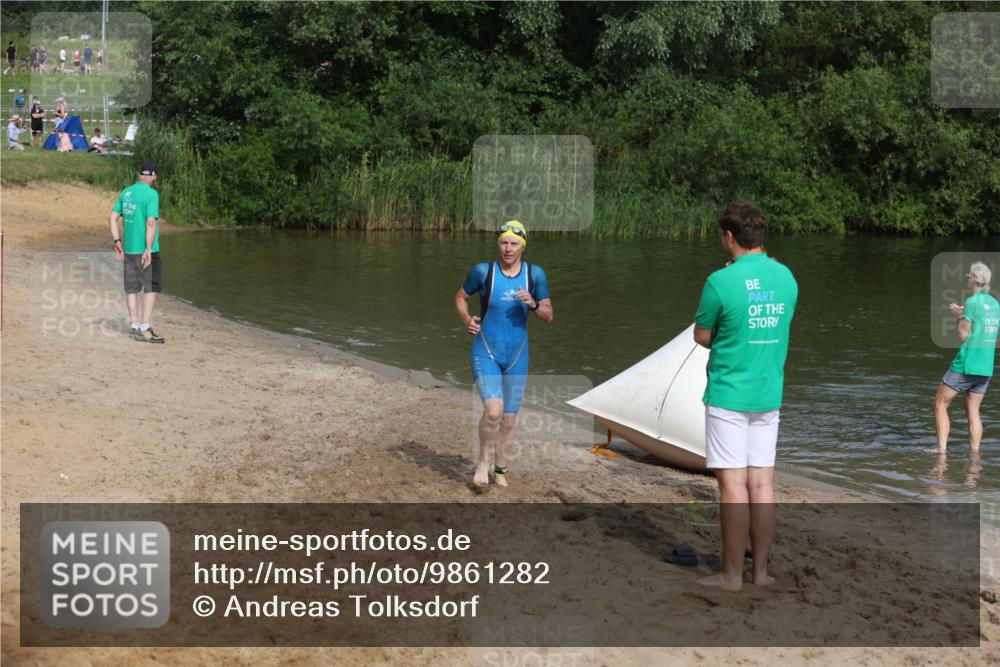 21.06.2026 - 29. Vierlanden-Triathlon Andreas Tolksdorf http://msf.ph/oto/9861282 21.06.2026 09:13:33 Schwimmen 265 meine-sportfotos.de