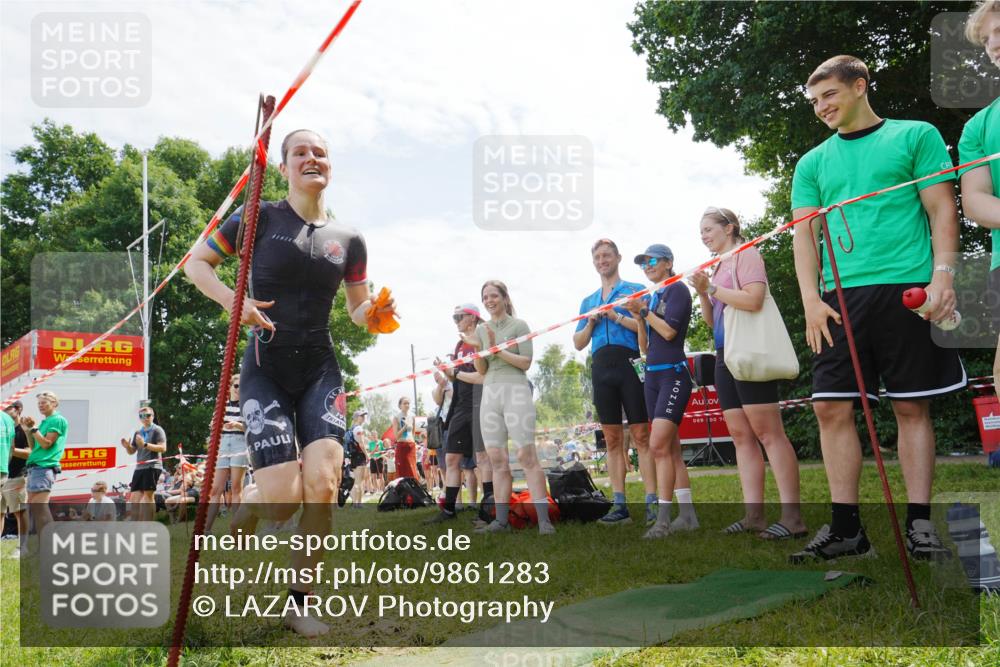 21.06.2026 - 29. Vierlanden-Triathlon LAZAROV Photography http://msf.ph/oto/9861283 21.06.2026 13:07:12 Schwimmen 1165 meine-sportfotos.de