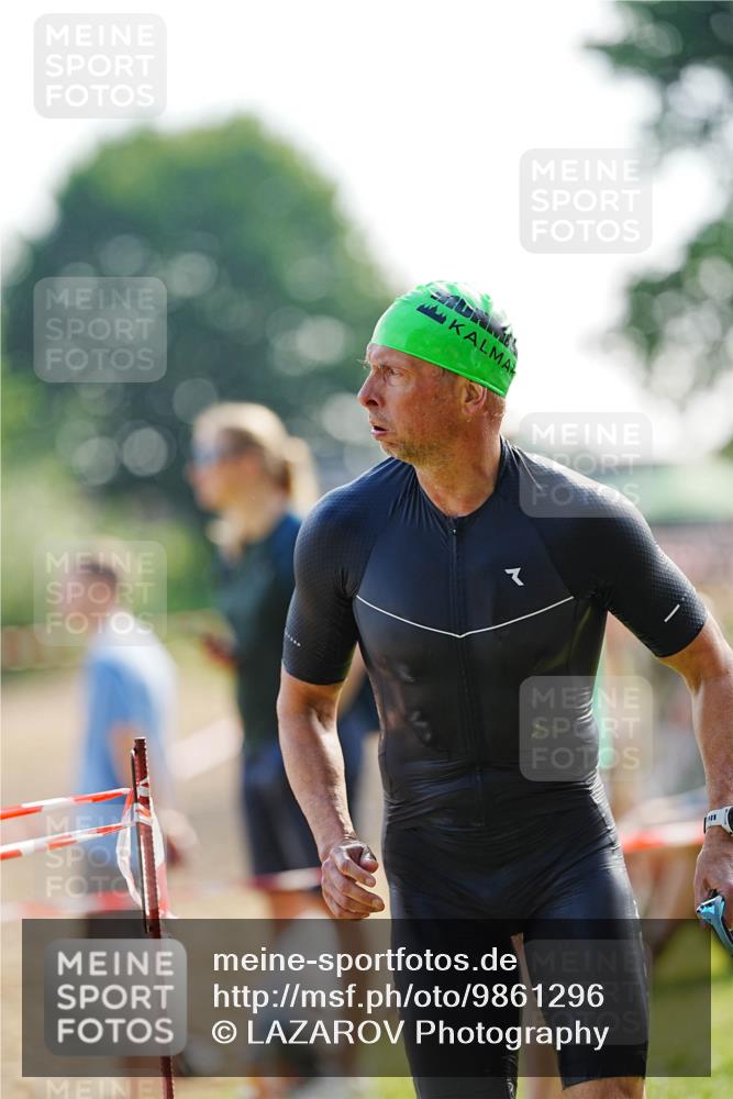 21.06.2026 - 29. Vierlanden-Triathlon LAZAROV Photography http://msf.ph/oto/9861296 21.06.2026 08:48:41 Schwimmen 75, 80, 119, 186, 198 meine-sportfotos.de