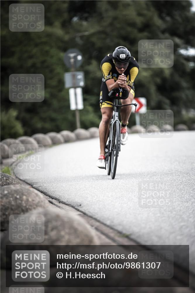 21.06.2026 - 29. Vierlanden-Triathlon H.Heesch http://msf.ph/oto/9861307 21.06.2026 12:08:37 Radfahren 915 meine-sportfotos.de