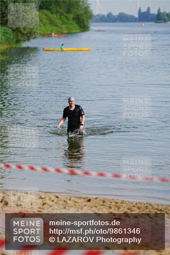 21.06.2026 - 29. Vierlanden-Triathlon LAZAROV Photography http://msf.ph/oto/9861346 21.06.2026 08:54:53 Schwimmen  meine-sportfotos.de