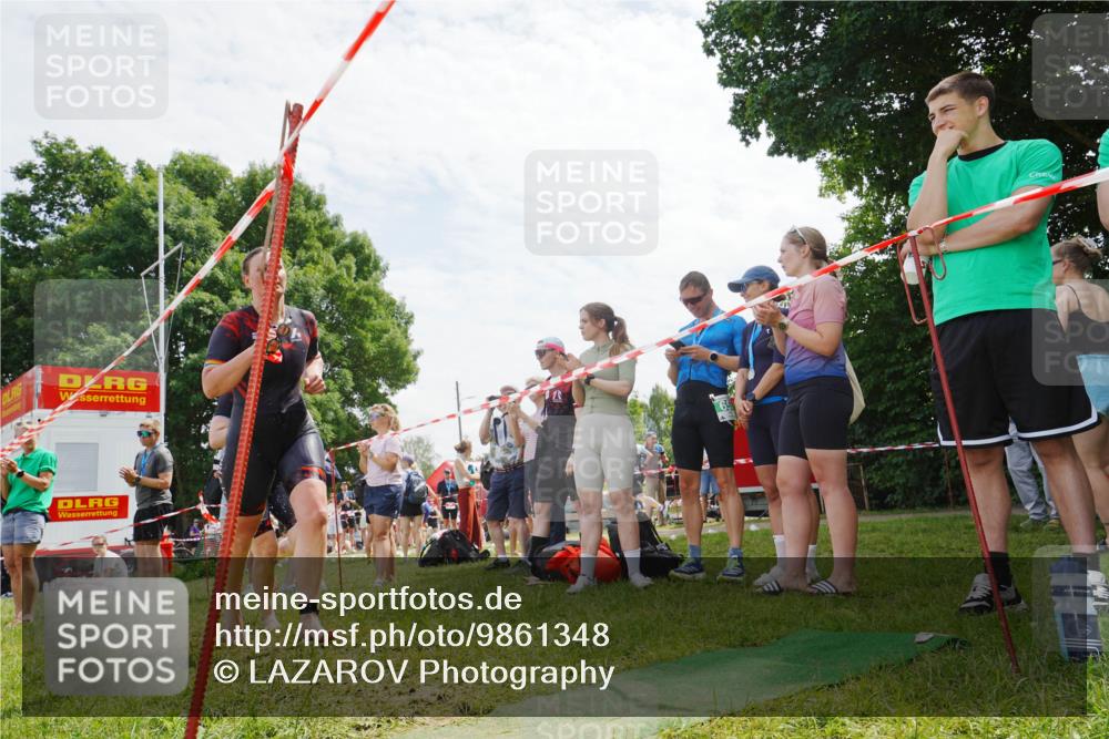 21.06.2026 - 29. Vierlanden-Triathlon LAZAROV Photography http://msf.ph/oto/9861348 21.06.2026 13:09:51 Schwimmen 1110, 1126, 1129, 1131, 1138, 1147, 1154 meine-sportfotos.de