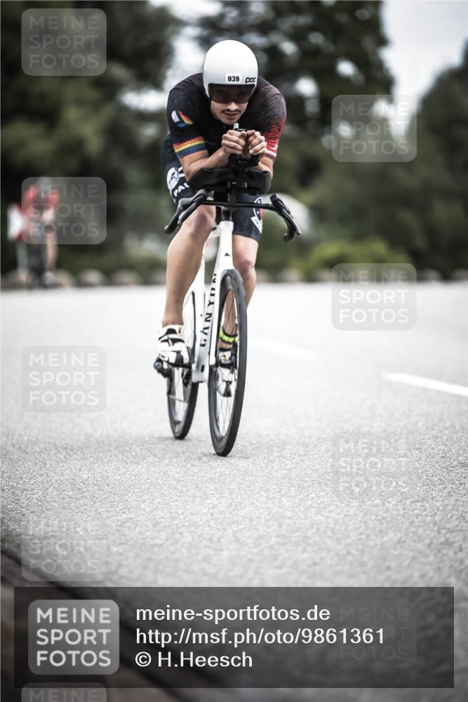 21.06.2026 - 29. Vierlanden-Triathlon H.Heesch http://msf.ph/oto/9861361 21.06.2026 12:08:46 Radfahren 939, 980 meine-sportfotos.de