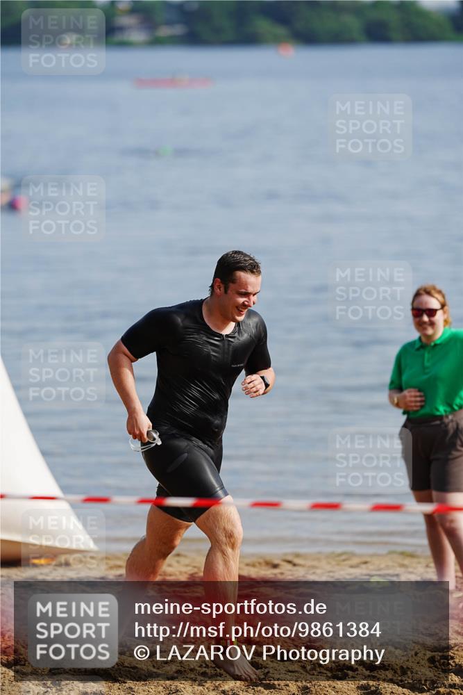 21.06.2026 - 29. Vierlanden-Triathlon LAZAROV Photography http://msf.ph/oto/9861384 21.06.2026 08:55:02 Schwimmen 19 meine-sportfotos.de