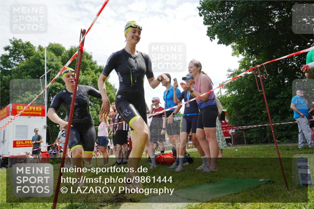 21.06.2026 - 29. Vierlanden-Triathlon LAZAROV Photography http://msf.ph/oto/9861444 21.06.2026 13:11:43 Schwimmen 1122, 1128, 1150, 1156, 1164, 1166 meine-sportfotos.de