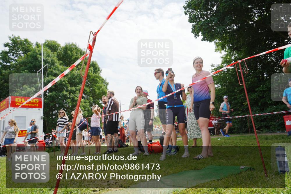 21.06.2026 - 29. Vierlanden-Triathlon LAZAROV Photography http://msf.ph/oto/9861473 21.06.2026 13:11:45 Schwimmen 1122, 1128, 1136, 1150, 1156, 1166 meine-sportfotos.de