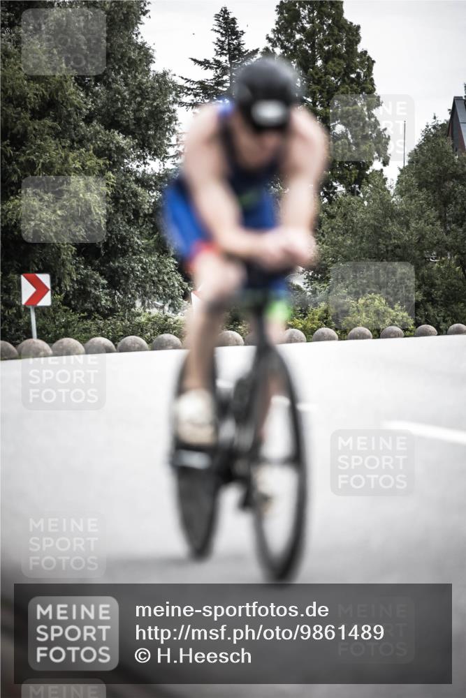 21.06.2026 - 29. Vierlanden-Triathlon H.Heesch http://msf.ph/oto/9861489 21.06.2026 12:09:03 Radfahren 675, 832, 932 meine-sportfotos.de