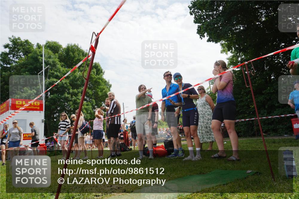21.06.2026 - 29. Vierlanden-Triathlon LAZAROV Photography http://msf.ph/oto/9861512 21.06.2026 13:11:47 Schwimmen 1128, 1136, 1146, 1150, 1156, 1166 meine-sportfotos.de