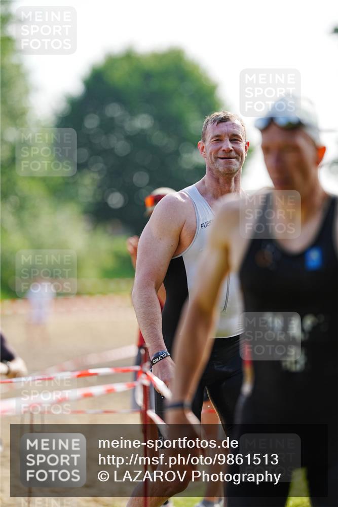 21.06.2026 - 29. Vierlanden-Triathlon LAZAROV Photography http://msf.ph/oto/9861513 21.06.2026 08:58:31 Schwimmen 8, 137, 158 meine-sportfotos.de