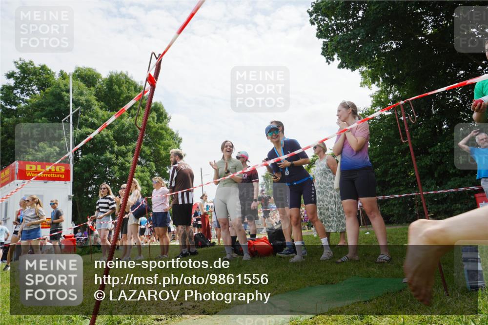21.06.2026 - 29. Vierlanden-Triathlon LAZAROV Photography http://msf.ph/oto/9861556 21.06.2026 13:11:49 Schwimmen 1128, 1136, 1146, 1150, 1156, 1166 meine-sportfotos.de