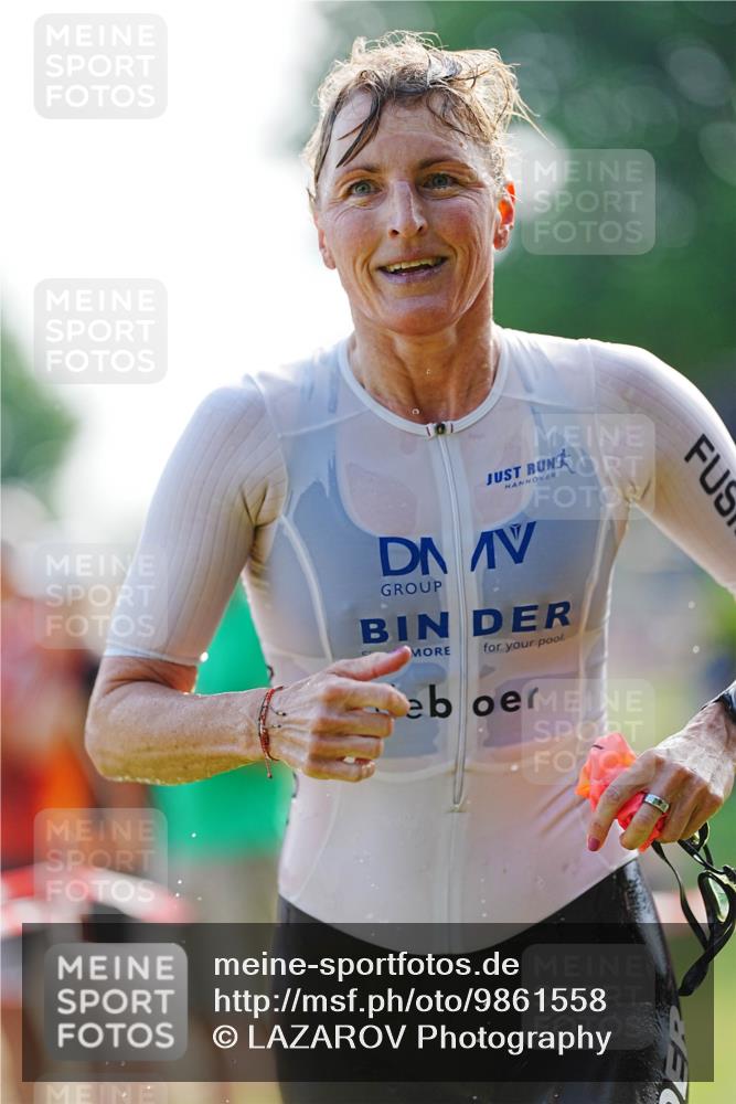 21.06.2026 - 29. Vierlanden-Triathlon LAZAROV Photography http://msf.ph/oto/9861558 21.06.2026 08:58:55 Schwimmen 229, 275 meine-sportfotos.de