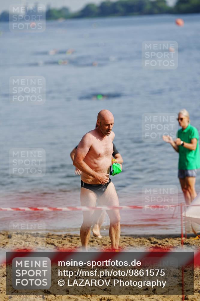 21.06.2026 - 29. Vierlanden-Triathlon LAZAROV Photography http://msf.ph/oto/9861575 21.06.2026 08:59:10 Schwimmen 168, 229, 242 meine-sportfotos.de