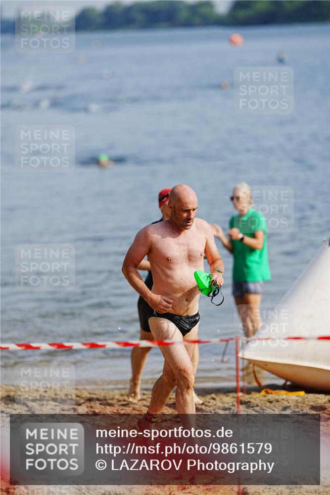 21.06.2026 - 29. Vierlanden-Triathlon LAZAROV Photography http://msf.ph/oto/9861579 21.06.2026 08:59:10 Schwimmen 168, 229, 242 meine-sportfotos.de