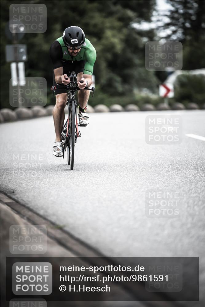 21.06.2026 - 29. Vierlanden-Triathlon H.Heesch http://msf.ph/oto/9861591 21.06.2026 12:09:18 Radfahren 929 meine-sportfotos.de