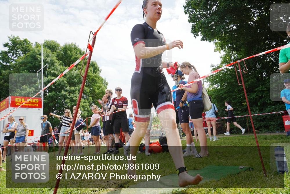 21.06.2026 - 29. Vierlanden-Triathlon LAZAROV Photography http://msf.ph/oto/9861609 21.06.2026 13:12:30 Schwimmen 1107, 1112, 1163 meine-sportfotos.de