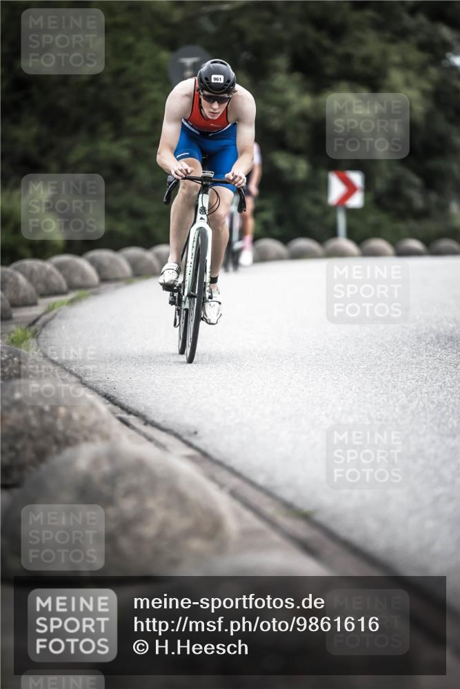 21.06.2026 - 29. Vierlanden-Triathlon H.Heesch http://msf.ph/oto/9861616 21.06.2026 12:09:28 Radfahren 872, 961 meine-sportfotos.de