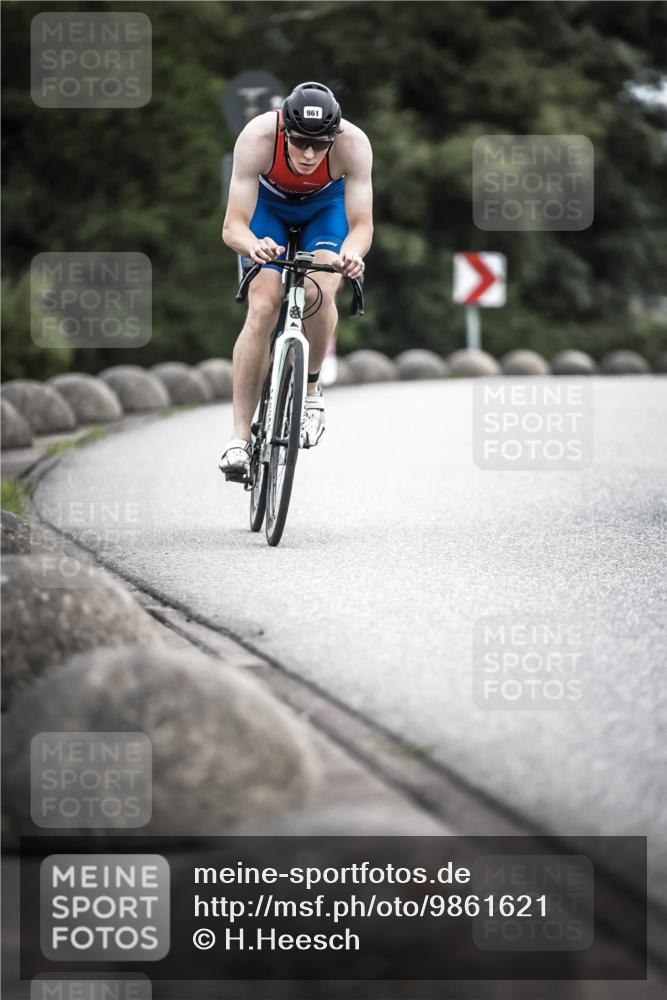 21.06.2026 - 29. Vierlanden-Triathlon H.Heesch http://msf.ph/oto/9861621 21.06.2026 12:09:28 Radfahren 872, 961 meine-sportfotos.de