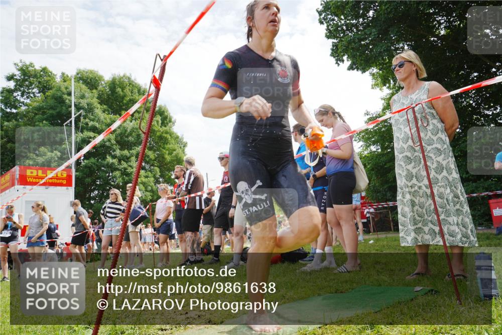 21.06.2026 - 29. Vierlanden-Triathlon LAZAROV Photography http://msf.ph/oto/9861638 21.06.2026 13:12:43 Schwimmen 1162 meine-sportfotos.de