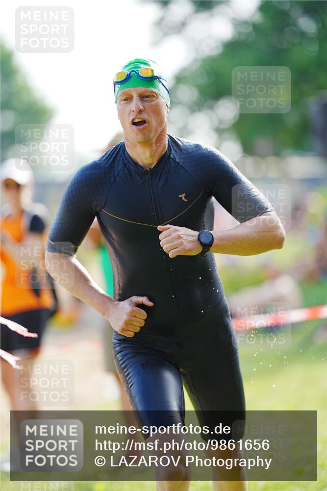 21.06.2026 - 29. Vierlanden-Triathlon LAZAROV Photography http://msf.ph/oto/9861656 21.06.2026 09:01:05 Schwimmen 74, 116, 140 meine-sportfotos.de