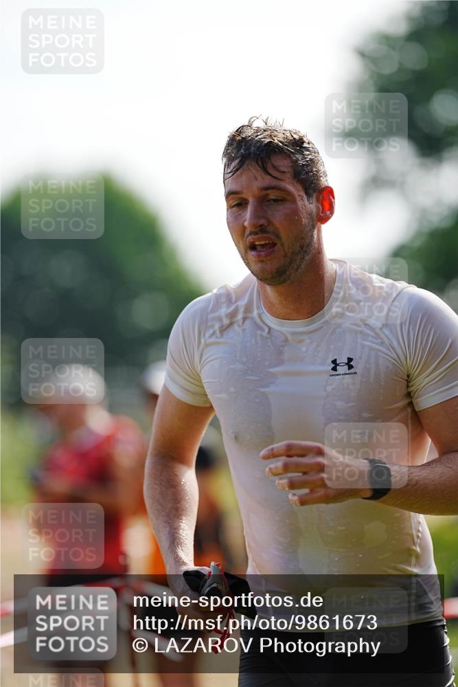 21.06.2026 - 29. Vierlanden-Triathlon LAZAROV Photography http://msf.ph/oto/9861673 21.06.2026 09:01:09 Schwimmen 74, 140 meine-sportfotos.de