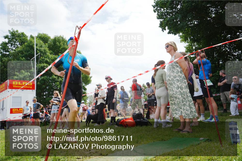 21.06.2026 - 29. Vierlanden-Triathlon LAZAROV Photography http://msf.ph/oto/9861711 21.06.2026 13:16:08 Schwimmen 1141 meine-sportfotos.de
