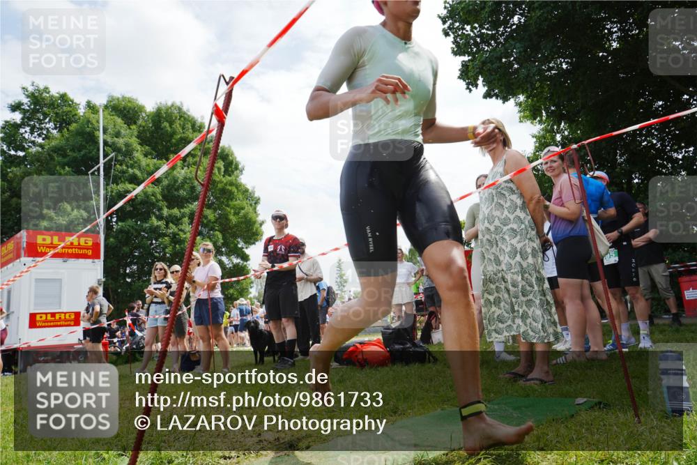 21.06.2026 - 29. Vierlanden-Triathlon LAZAROV Photography http://msf.ph/oto/9861733 21.06.2026 13:16:22 Schwimmen 1104 meine-sportfotos.de