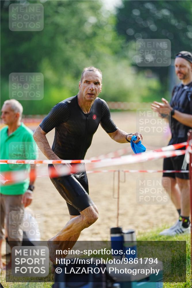 21.06.2026 - 29. Vierlanden-Triathlon LAZAROV Photography http://msf.ph/oto/9861794 21.06.2026 09:05:23 Schwimmen 192 meine-sportfotos.de