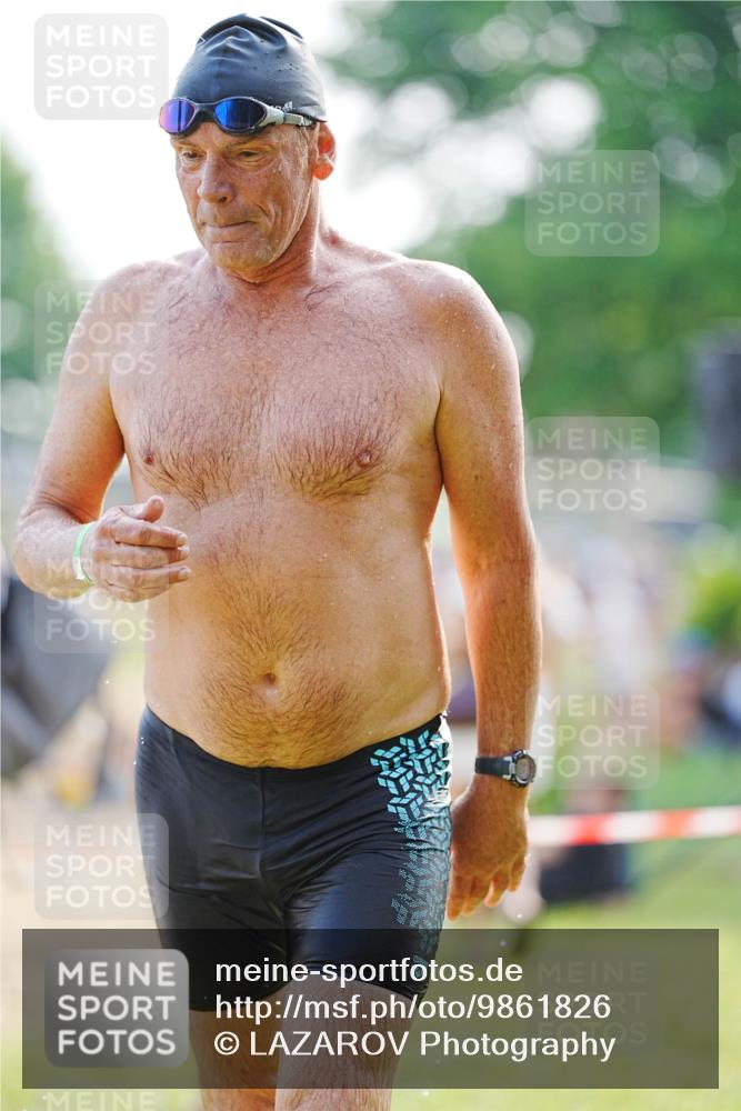 21.06.2026 - 29. Vierlanden-Triathlon LAZAROV Photography http://msf.ph/oto/9861826 21.06.2026 09:05:36 Schwimmen 287 meine-sportfotos.de