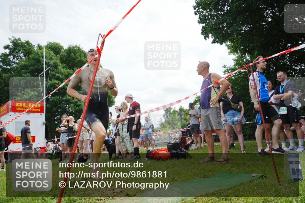 21.06.2026 - 29. Vierlanden-Triathlon LAZAROV Photography http://msf.ph/oto/9861881 21.06.2026 13:24:02 Schwimmen 1173, 1207 meine-sportfotos.de